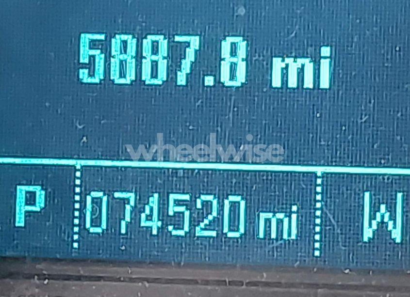 Photo 15 of 2017 Chevrolet Equinox LT (VIN 2GNFLFEK9H6233206)