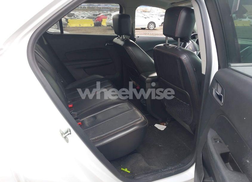 Photo 8 of 2017 Chevrolet Equinox LT (VIN 2GNFLFEK9H6233206)