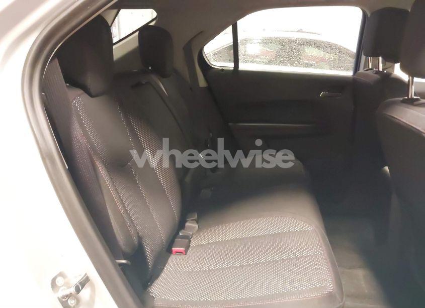 Photo 8 of 2017 Chevrolet Equinox LT (VIN 2GNFLFEK9H6260941)