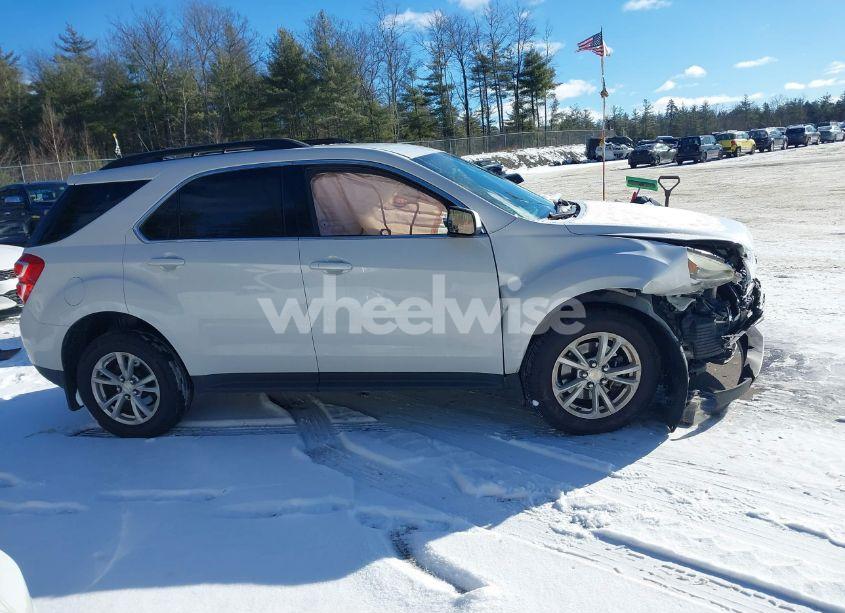 Photo 13 of 2017 Chevrolet Equinox LT (VIN 2GNFLFEK9H6263872)
