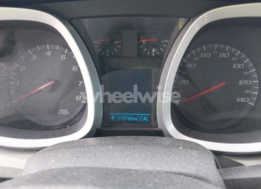 Photo 7 of 2017 Chevrolet Equinox LT (VIN 2GNFLFEK9H6268490)