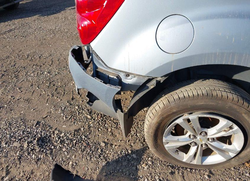 Photo 19 of 2015 Chevrolet Equinox 1LT (VIN 2GNFLFEKXF6361788)