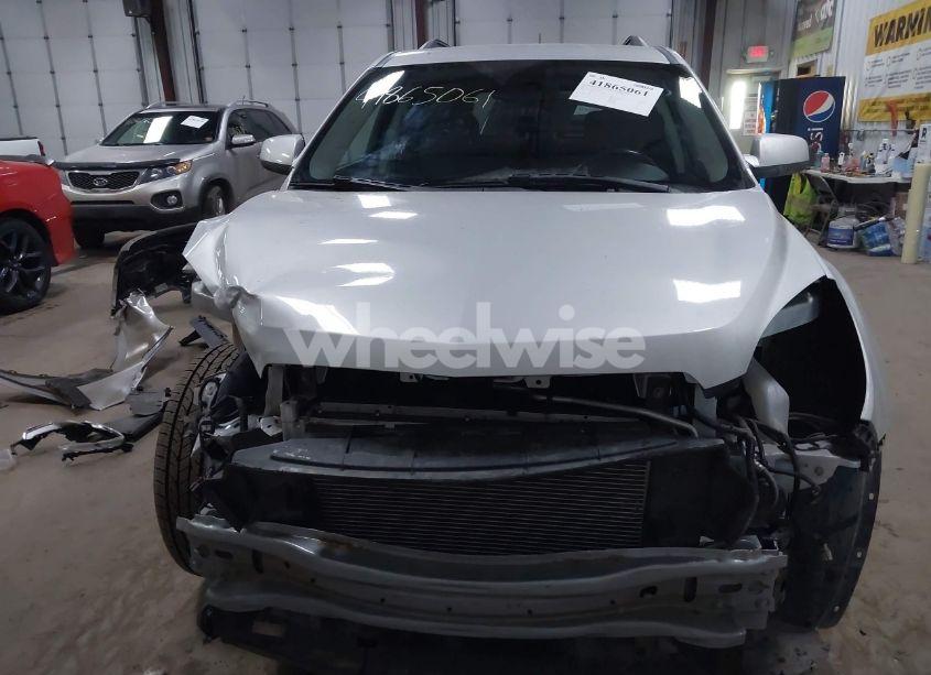 Photo 13 of 2016 Chevrolet Equinox LT (VIN 2GNFLFEKXG6288777)