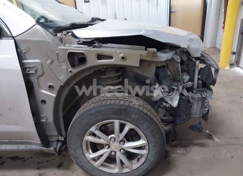 Photo 19 of 2016 Chevrolet Equinox LT (VIN 2GNFLFEKXG6288777)