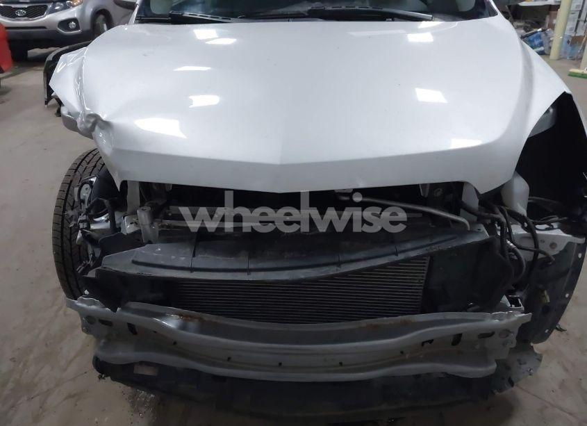 Photo 6 of 2016 Chevrolet Equinox LT (VIN 2GNFLFEKXG6288777)