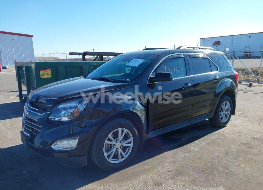 Photo 2 of 2017 Chevrolet Equinox LT (VIN 2GNFLFEKXH6109784)
