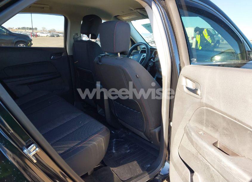 Photo 8 of 2017 Chevrolet Equinox LT (VIN 2GNFLFEKXH6109784)