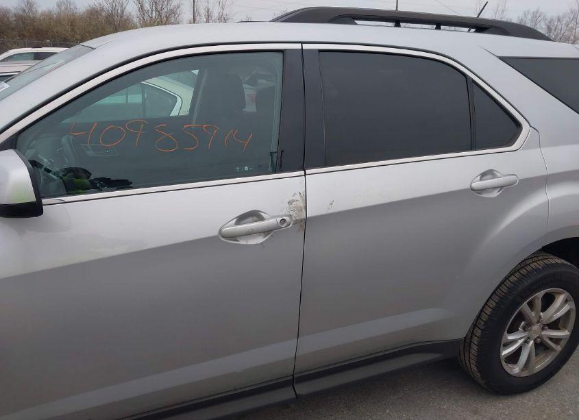 Photo 14 of 2017 Chevrolet Equinox LT (VIN 2GNFLFEKXH6231609)