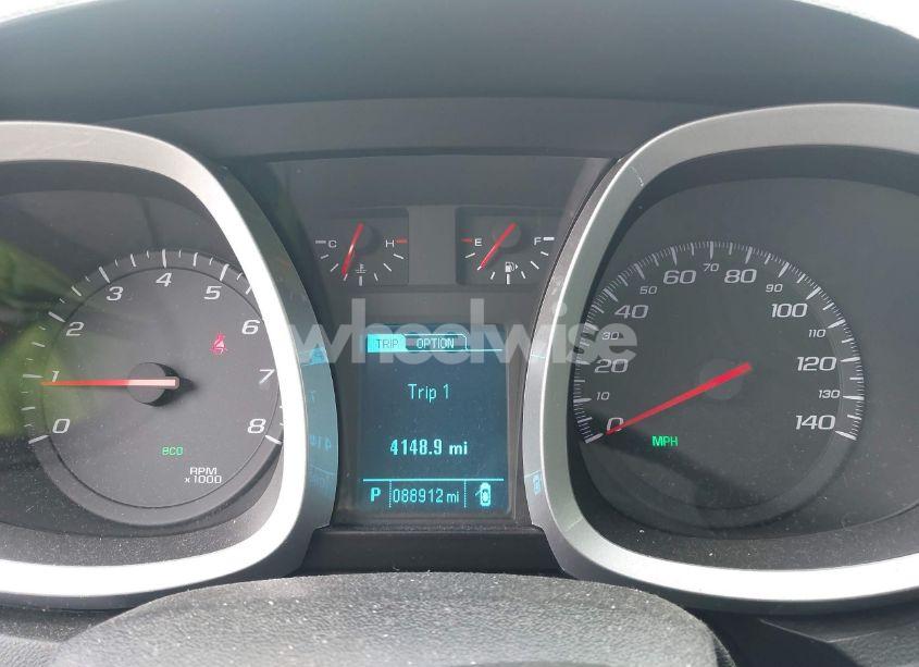 Photo 7 of 2017 Chevrolet Equinox LT (VIN 2GNFLFEKXH6268112)