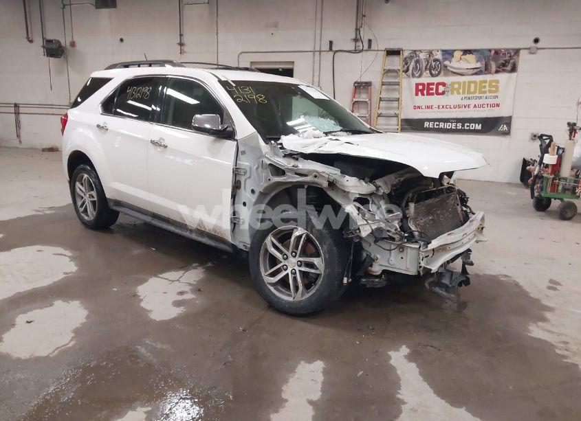 2016 Chevrolet Equinox LTZ (VIN 2GNFLGE32G6176473) main photo