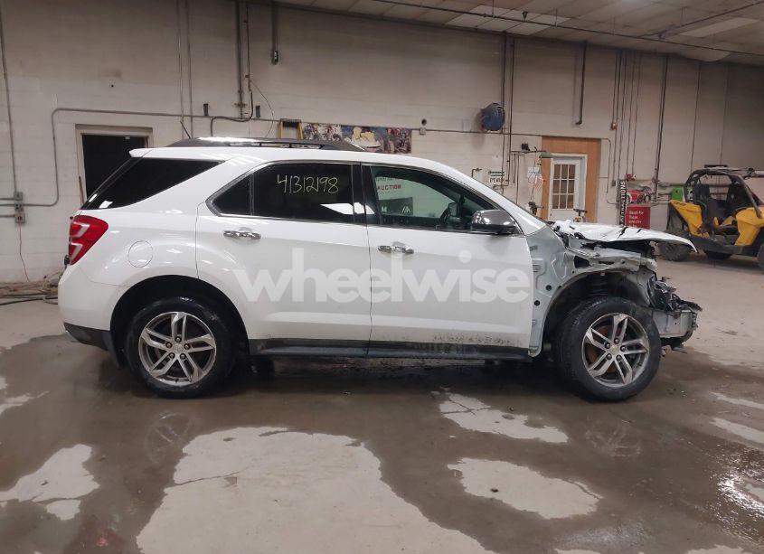 Photo 14 of 2016 Chevrolet Equinox LTZ (VIN 2GNFLGE32G6176473)