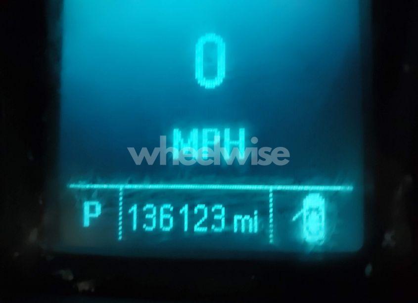 Photo 16 of 2016 Chevrolet Equinox LTZ (VIN 2GNFLGE32G6176473)