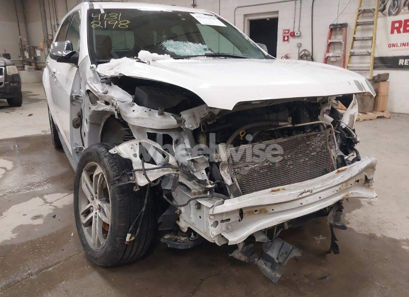 Photo 6 of 2016 Chevrolet Equinox LTZ (VIN 2GNFLGE32G6176473)