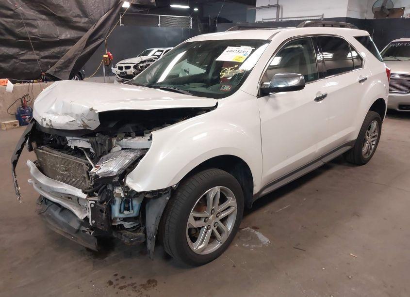 Photo 2 of 2017 Chevrolet Equinox PREMIER (VIN 2GNFLGE35H6242404)