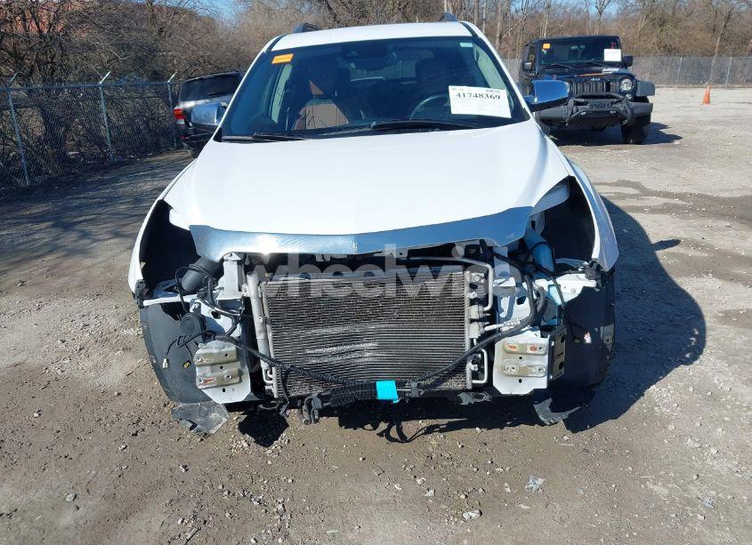 Photo 6 of 2017 Chevrolet Equinox PREMIER (VIN 2GNFLGE37H6272777)