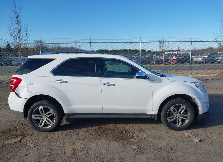 Photo 13 of 2016 Chevrolet Equinox LTZ (VIN 2GNFLGEK5G6288711)