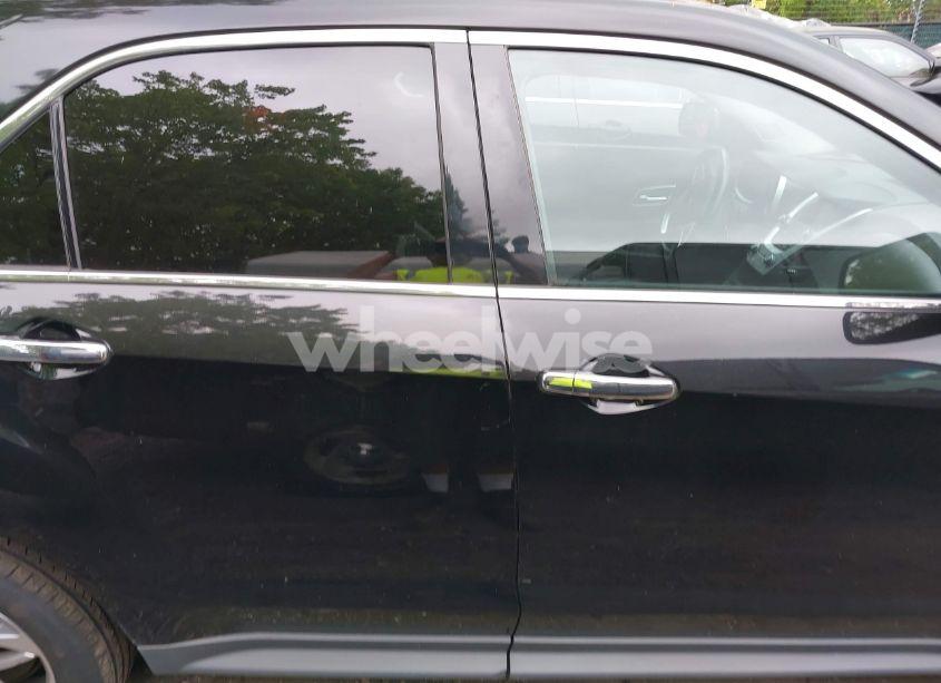 Photo 13 of 2016 Chevrolet Equinox LTZ (VIN 2GNFLGEK8G6181667)