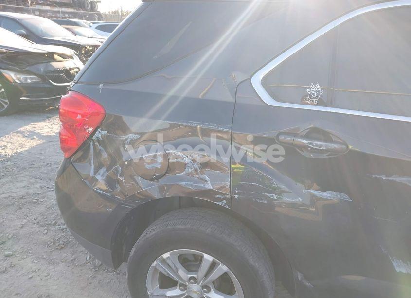 Photo 6 of 2015 Chevrolet Equinox 2LT (VIN 2GNFLGEK9F6427592)