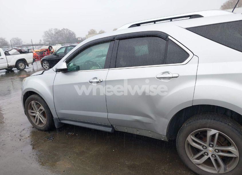 Photo 13 of 2017 Chevrolet Equinox PREMIER (VIN 2GNFLGEKXH6253597)