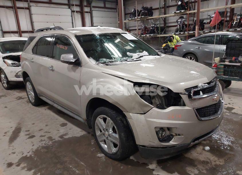 2015 Chevrolet Equinox LTZ (VIN 2GNFLHE32F6272060) main photo