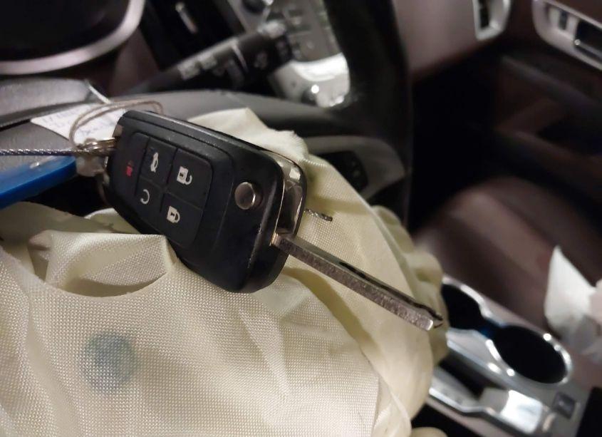 Photo 11 of 2015 Chevrolet Equinox LTZ (VIN 2GNFLHE34F6250416)