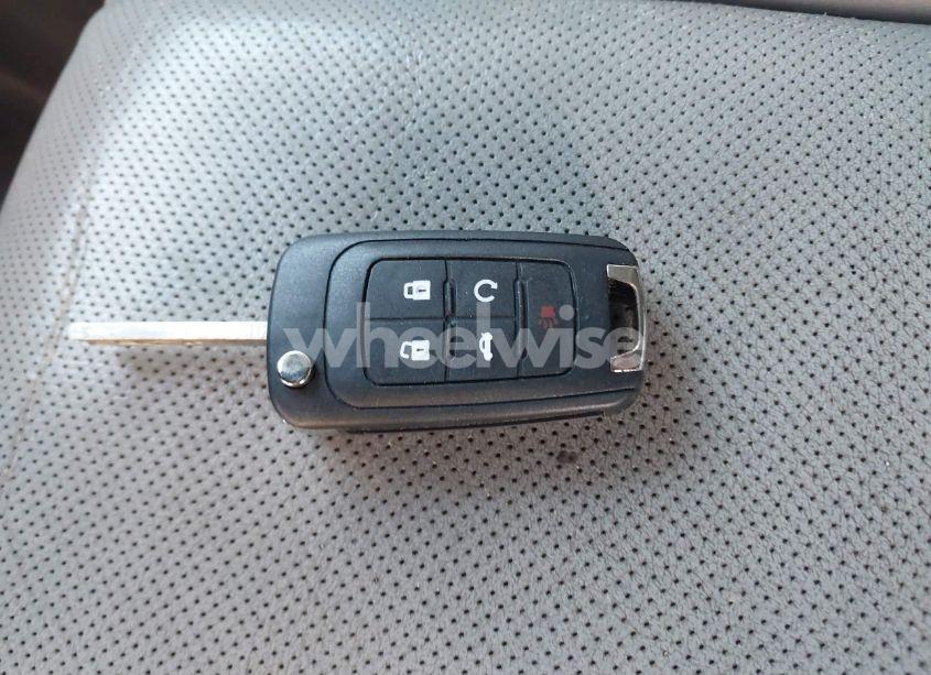 Photo 11 of 2015 Chevrolet Equinox LTZ (VIN 2GNFLHE3XF6351721)