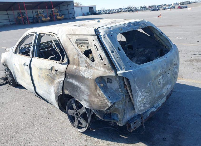 Photo 3 of 2014 Chevrolet Equinox LTZ (VIN 2GNFLHEK9E6357290)