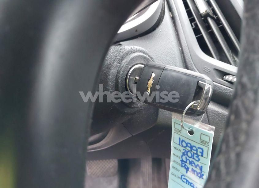 Photo 11 of 2013 Chevrolet Equinox 2LT (VIN 2GNFLNE31D6374364)