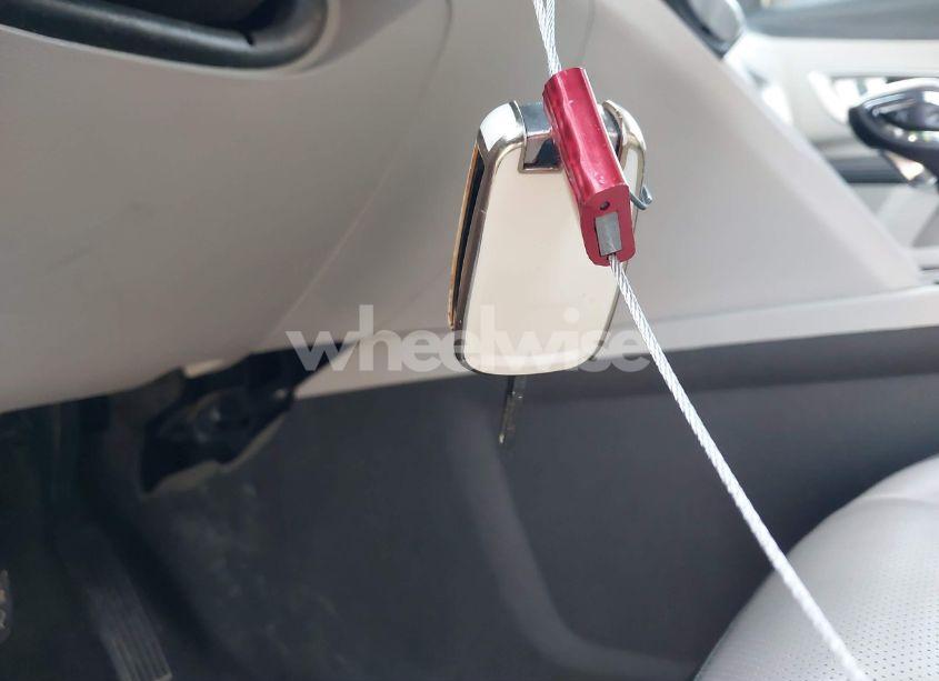 Photo 11 of 2012 Chevrolet Equinox 2LT (VIN 2GNFLNE50C6330906)