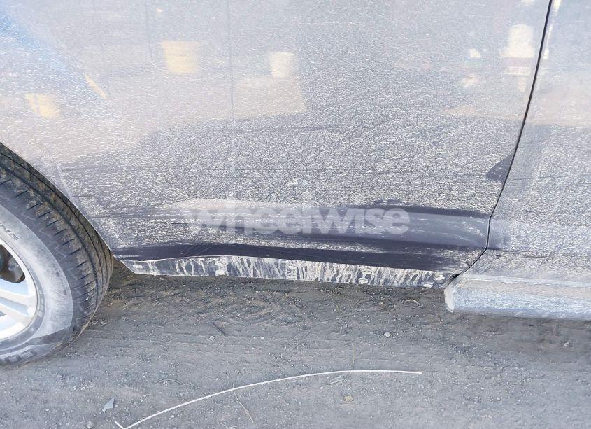 Photo 13 of 2013 Chevrolet Equinox 2LT (VIN 2GNFLNEK2D6360688)