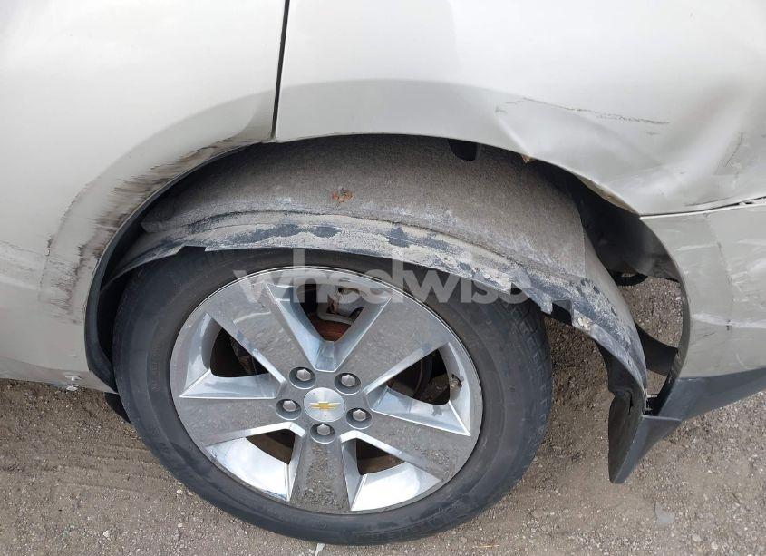 Photo 12 of 2013 Chevrolet Equinox 2LT (VIN 2GNFLNEK9D6184917)