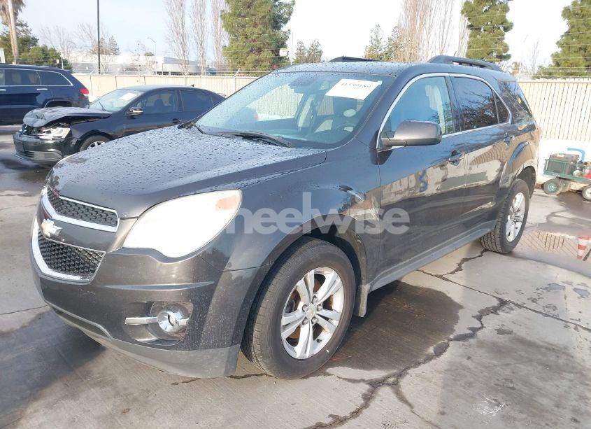 Photo 2 of 2013 Chevrolet Equinox 2LT (VIN 2GNFLNEKXD6164031)