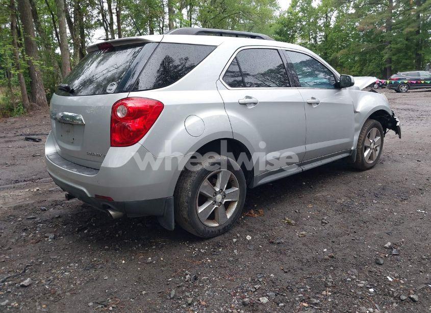 Photo 4 of 2013 Chevrolet Equinox 2LT (VIN 2GNFLPE33D6157278)