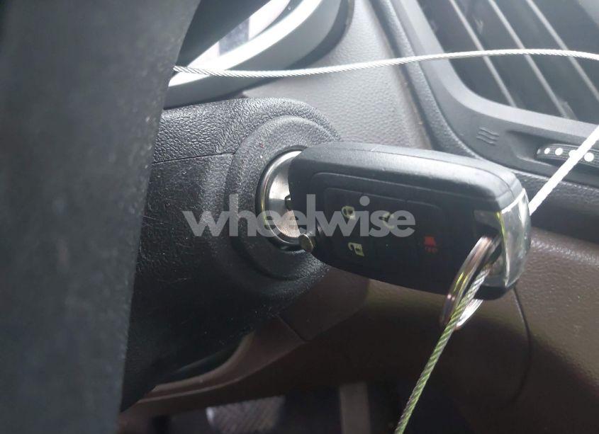 Photo 11 of 2012 Chevrolet Equinox 2LT (VIN 2GNFLPE51C6176590)