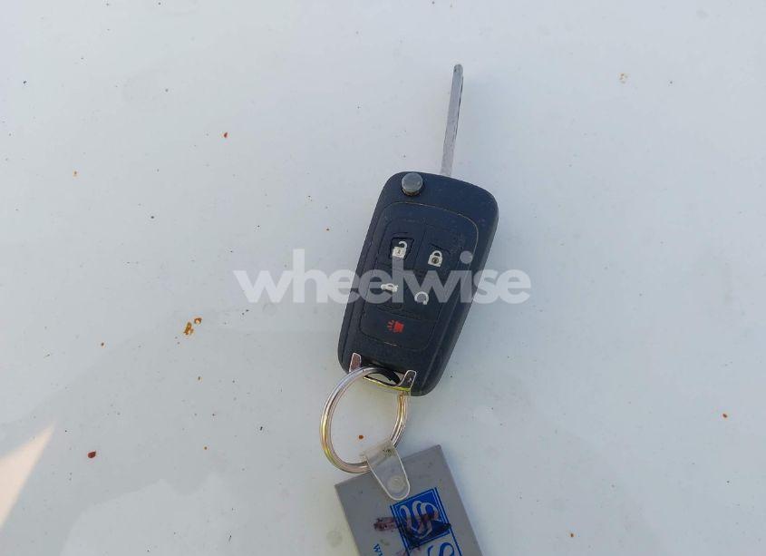 Photo 11 of 2012 Chevrolet Equinox 2LT (VIN 2GNFLPE58C6186419)