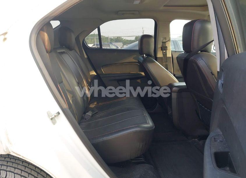 Photo 8 of 2012 Chevrolet Equinox 2LT (VIN 2GNFLPE58C6186419)