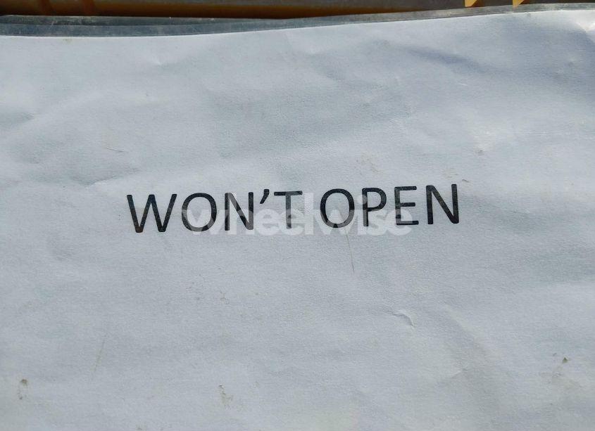 Photo 10 of 2012 Chevrolet Equinox 2LT (VIN 2GNFLPE58C6225669)