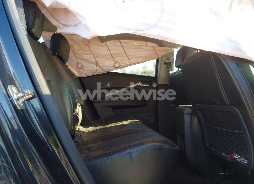 Photo 8 of 2012 Chevrolet Equinox 2LT (VIN 2GNFLPE58C6225669)