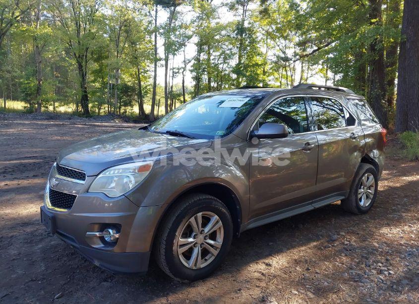 Photo 2 of 2012 Chevrolet Equinox 2LT (VIN 2GNFLPE5XC6274419)