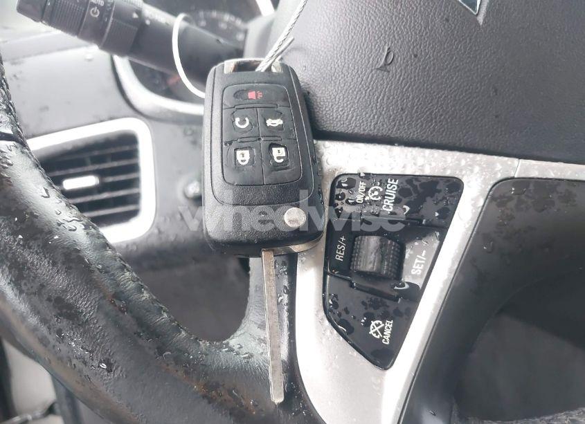 Photo 11 of 2012 Chevrolet Equinox 2LT (VIN 2GNFLPE5XC6313381)