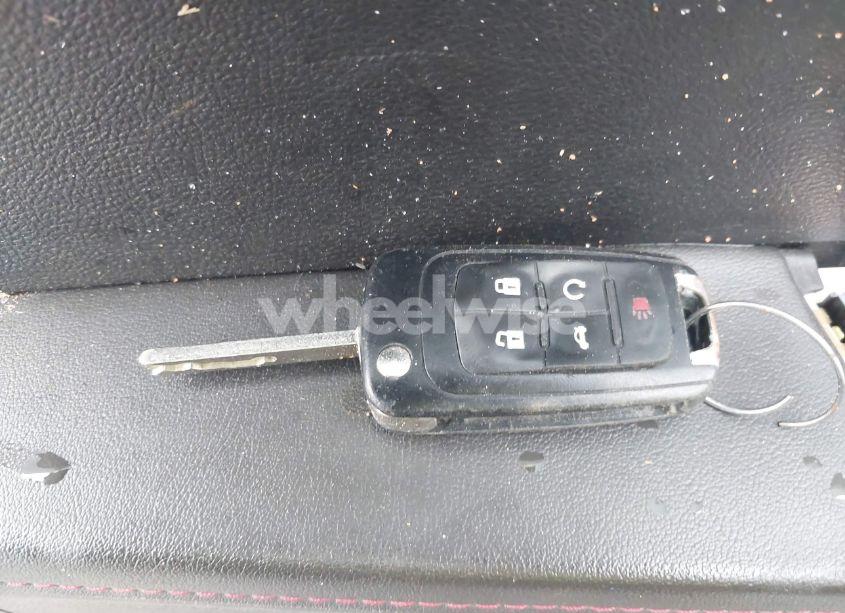 Photo 11 of 2012 Chevrolet Equinox 2LT (VIN 2GNFLPE5XC6394818)