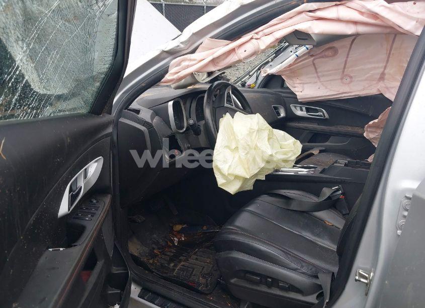 Photo 5 of 2012 Chevrolet Equinox 2LT (VIN 2GNFLPE5XC6394818)