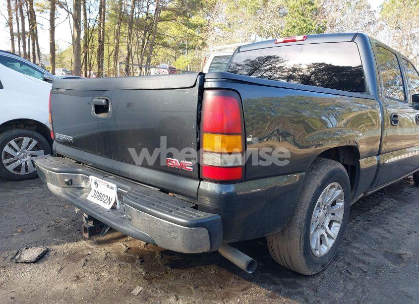 Photo 6 of 2005 Gmc Sierra 1500 SLT (VIN 2GTEC13T551264710)