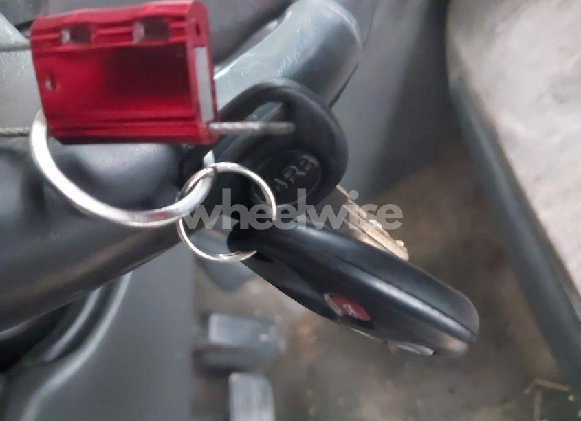 Photo 11 of 2005 Gmc Sierra 1500 SLE (VIN 2GTEC13T651171078)