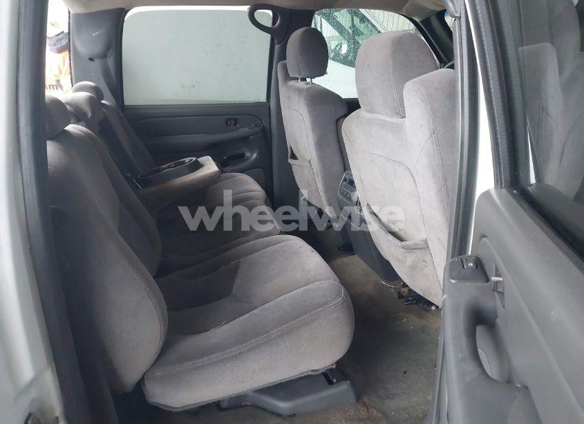 Photo 8 of 2005 Gmc Sierra 1500 SLE (VIN 2GTEC13T651171078)