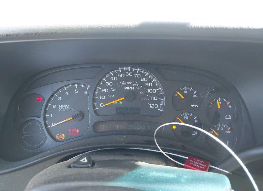 Photo 7 of 2005 Gmc Sierra 1500 SLE (VIN 2GTEC13T751370804)