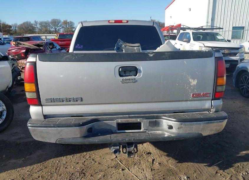 Photo 16 of 2005 Gmc Sierra 1500 SLE (VIN 2GTEC13T851180297)