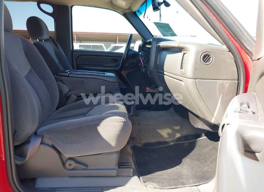 Photo 5 of 2005 Gmc Sierra 1500 SLE (VIN 2GTEC13T851207787)