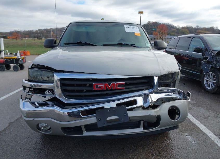 Photo 12 of 2005 Gmc Sierra 1500 SLE (VIN 2GTEC13T851316928)