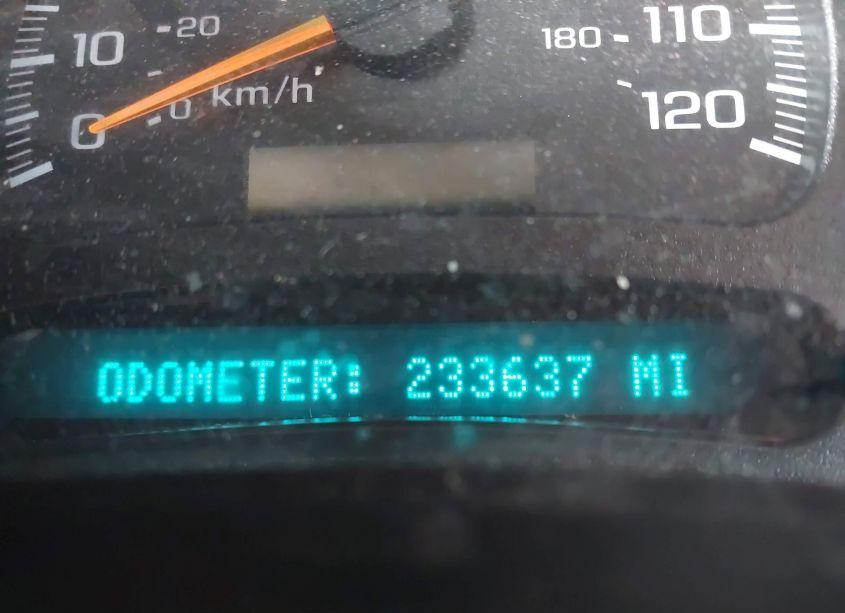 Photo 15 of 2005 Gmc Sierra 1500 SLE (VIN 2GTEC13T851316928)